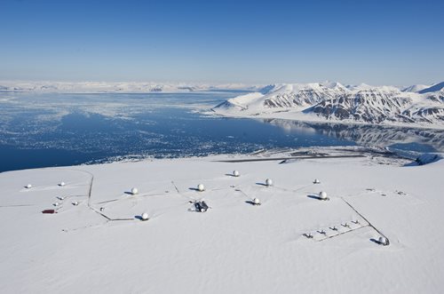 SSTL installs new ground station in Svalbard