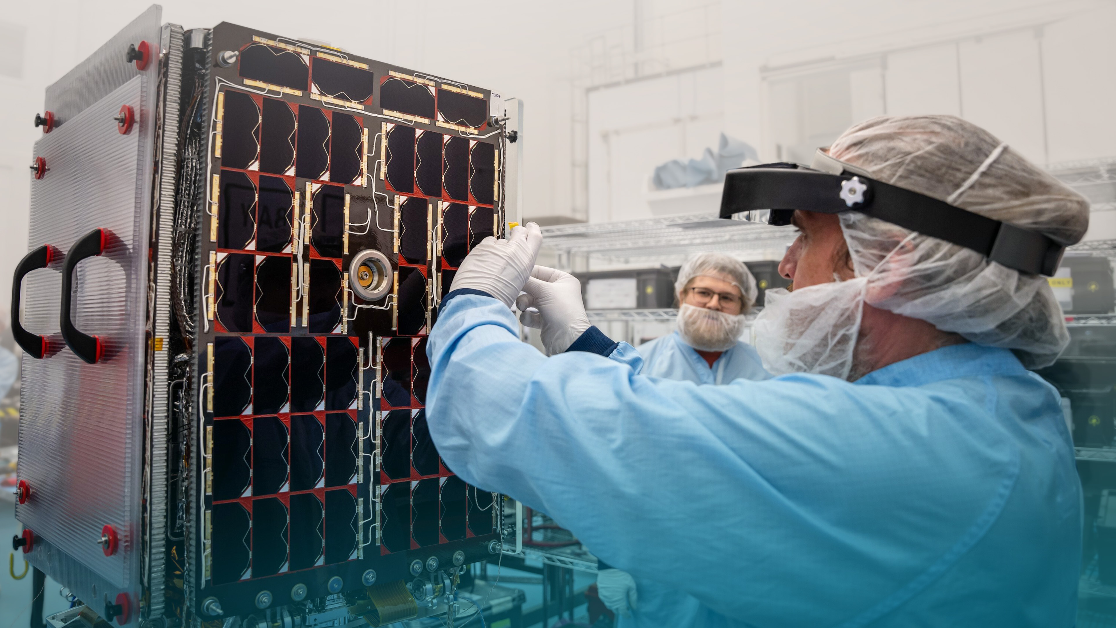 40+ years of building world-leading small satellites